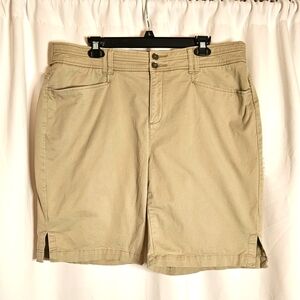 CJ Banks Womens 16 Khaki Shorts 10‎ Inch Bermuda Comfy Classic